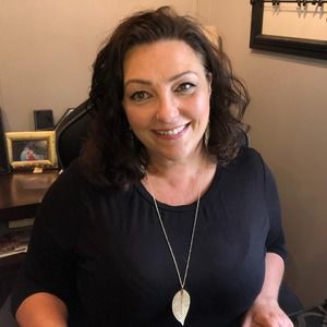 Meet your Posher, Kimberly